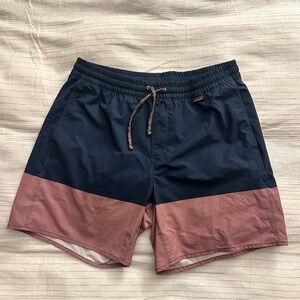 Patagonia Men's Hydropeak Volley Shorts, Medium 6”